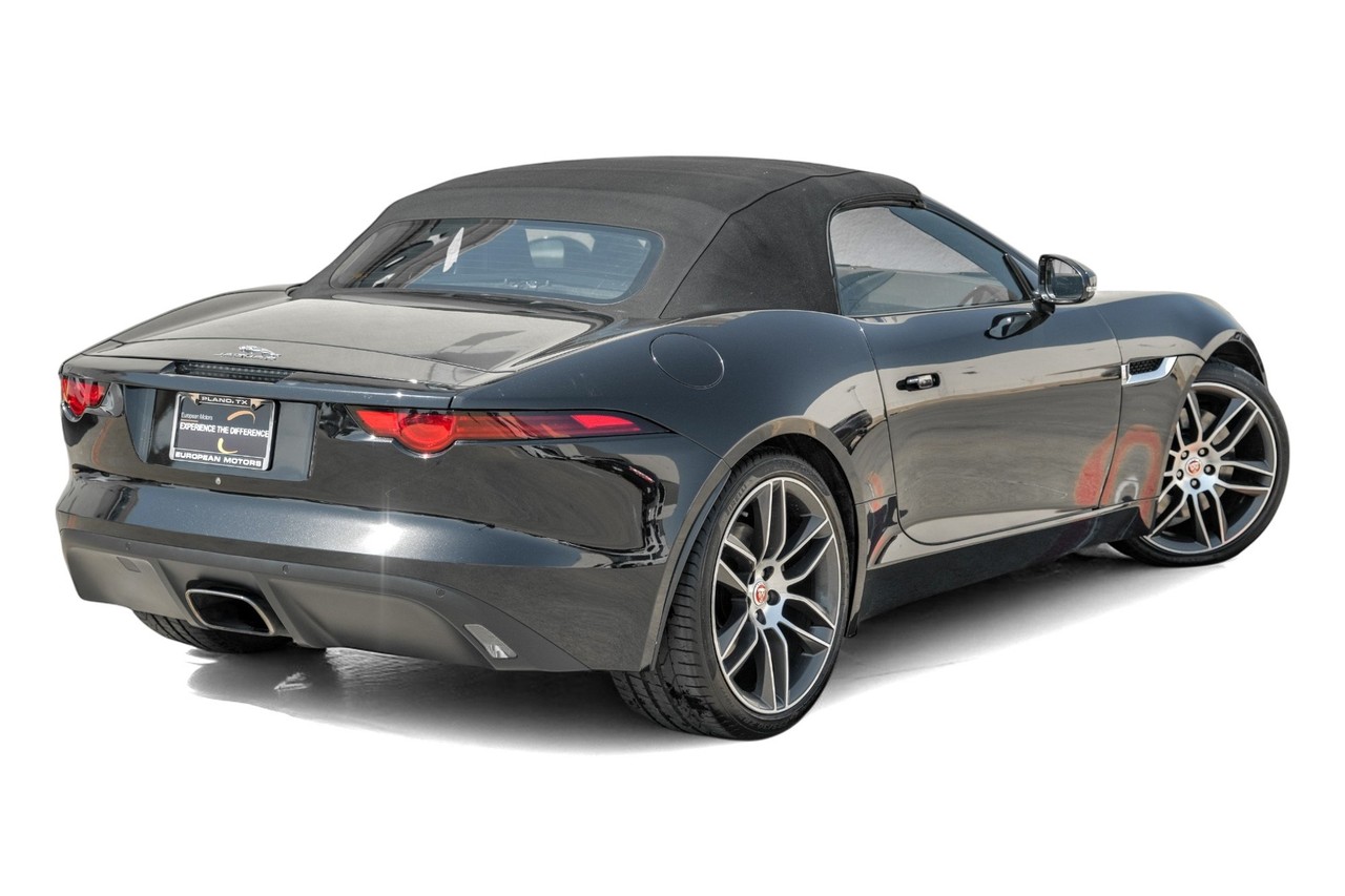 Jaguar F-Type Vehicle Main Gallery Image 08