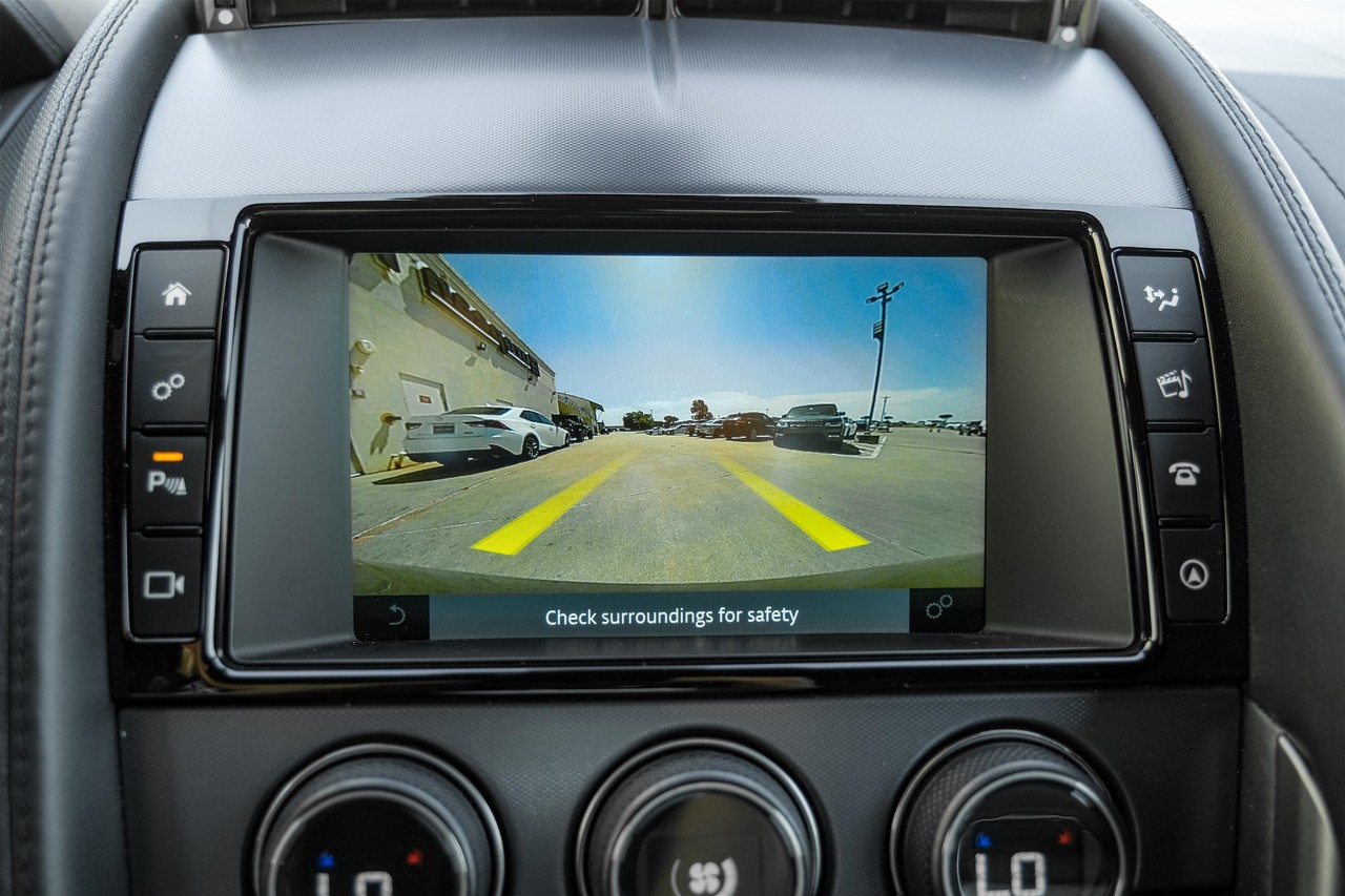 Jaguar F-Type Vehicle Main Gallery Image 20