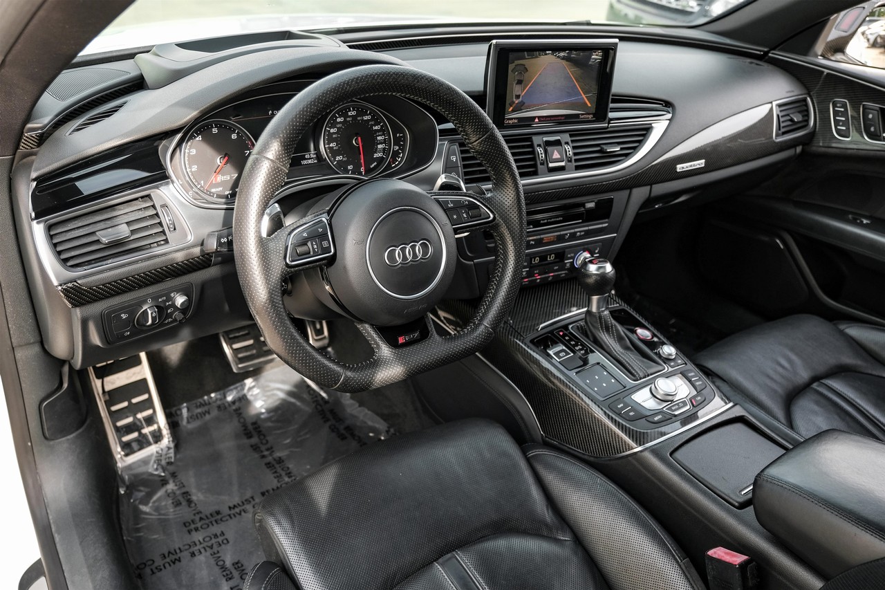 Audi RS 7 Vehicle Main Gallery Image 03