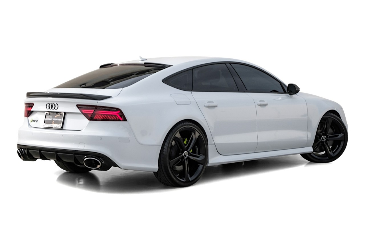 Audi RS 7 Vehicle Main Gallery Image 09