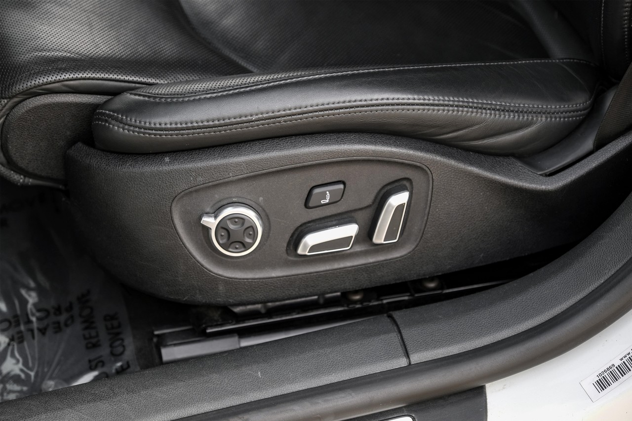 Audi RS 7 Vehicle Main Gallery Image 32