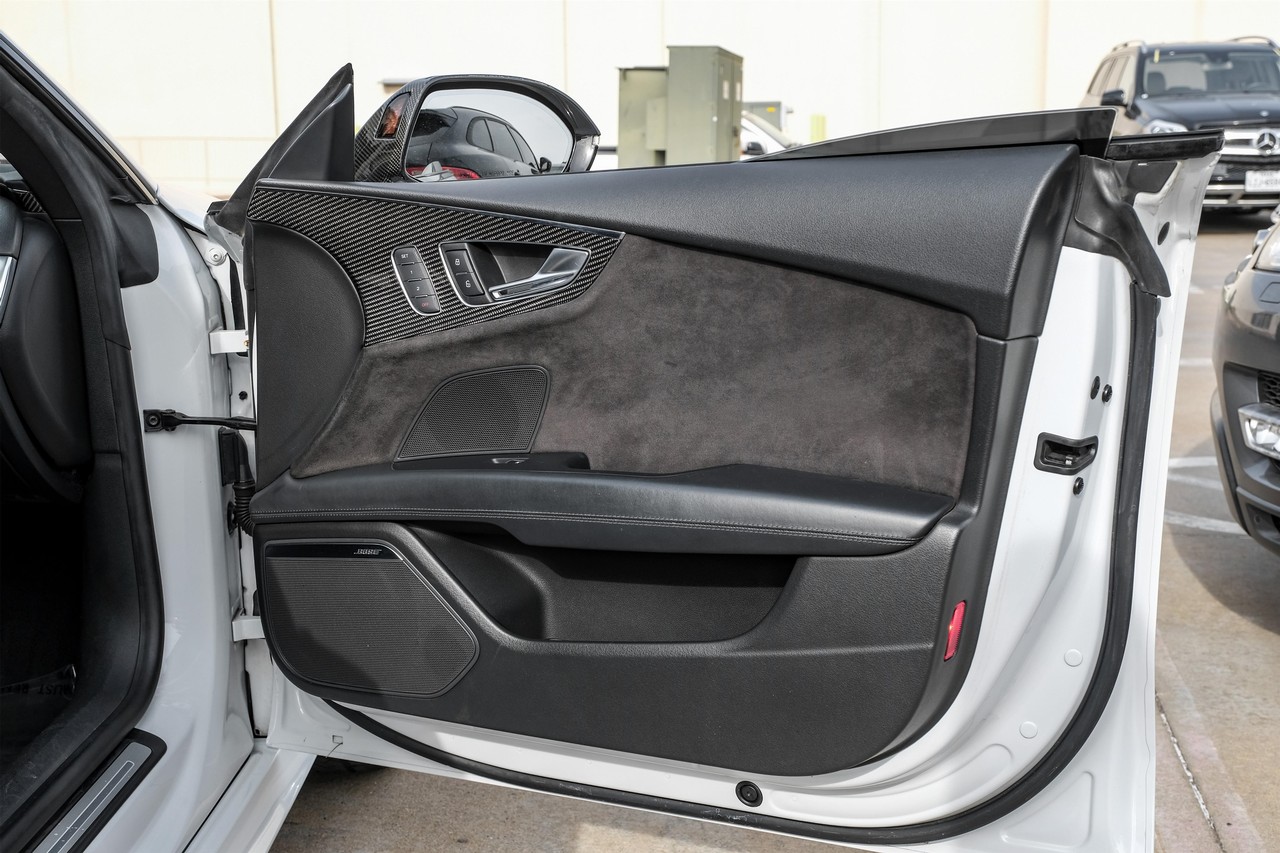 Audi RS 7 Vehicle Main Gallery Image 43