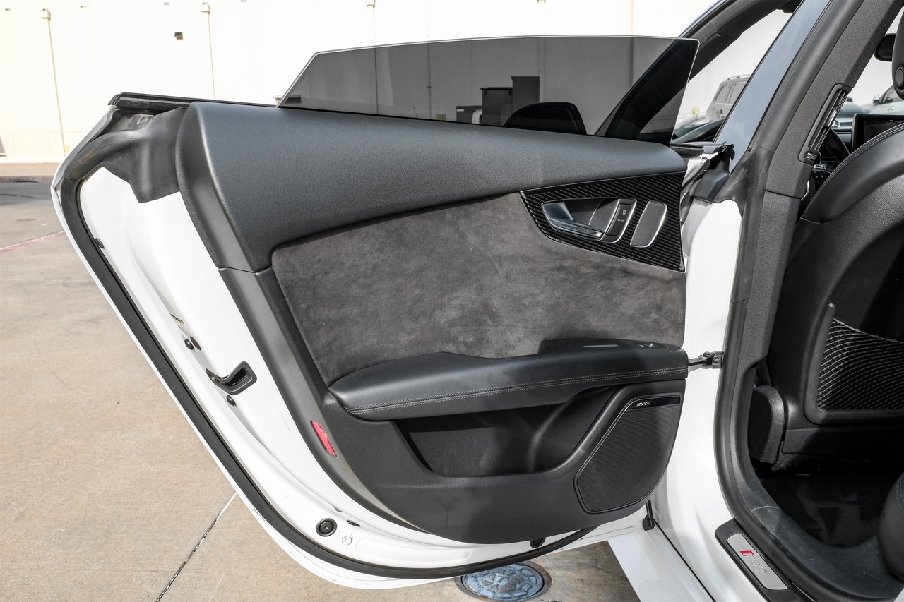 Audi RS 7 Vehicle Main Gallery Image 44
