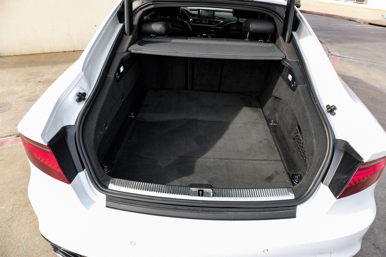 Audi RS 7 Vehicle Main Gallery Image 49