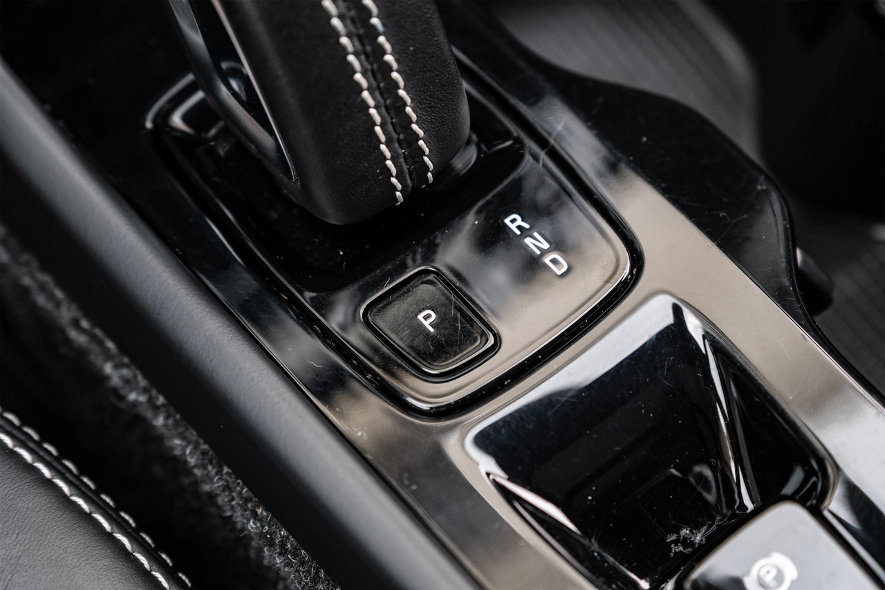 Volvo XC40 Vehicle Main Gallery Image 28