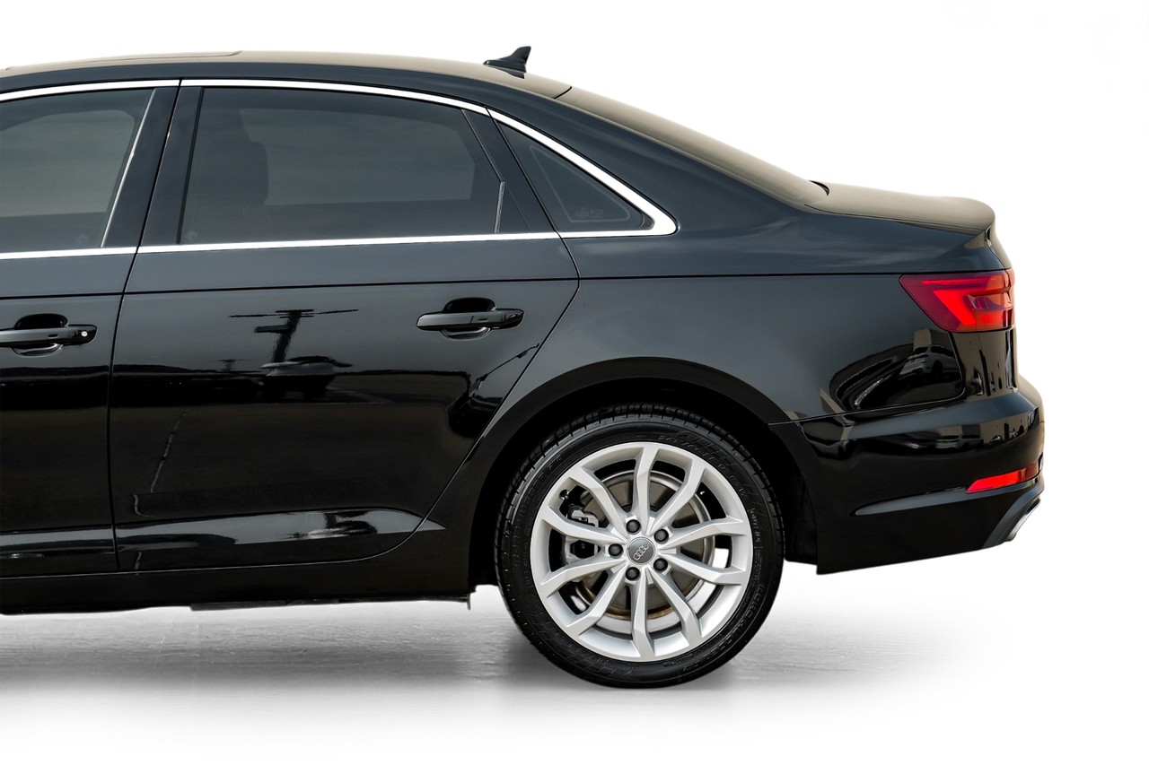 Audi A4 Vehicle Main Gallery Image 16