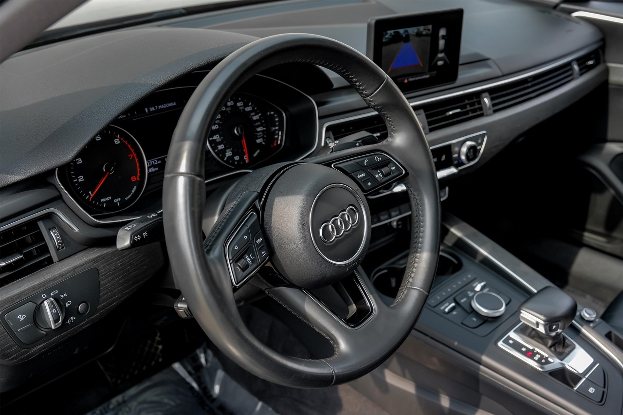 Audi A4 Vehicle Main Gallery Image 20