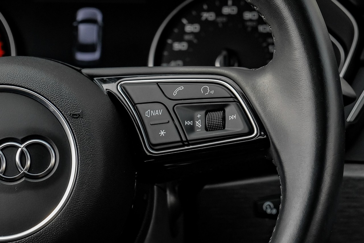 Audi A4 Vehicle Main Gallery Image 22