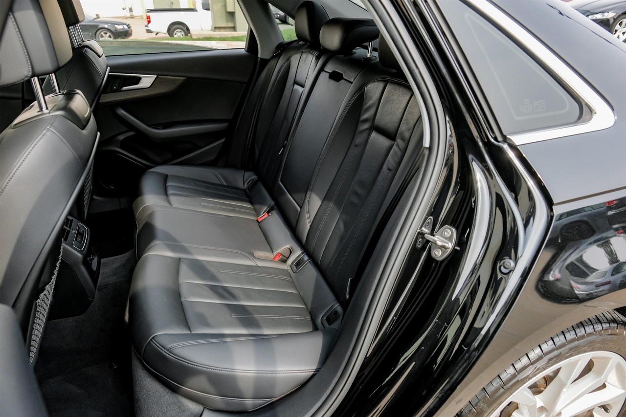 Audi A4 Vehicle Main Gallery Image 42