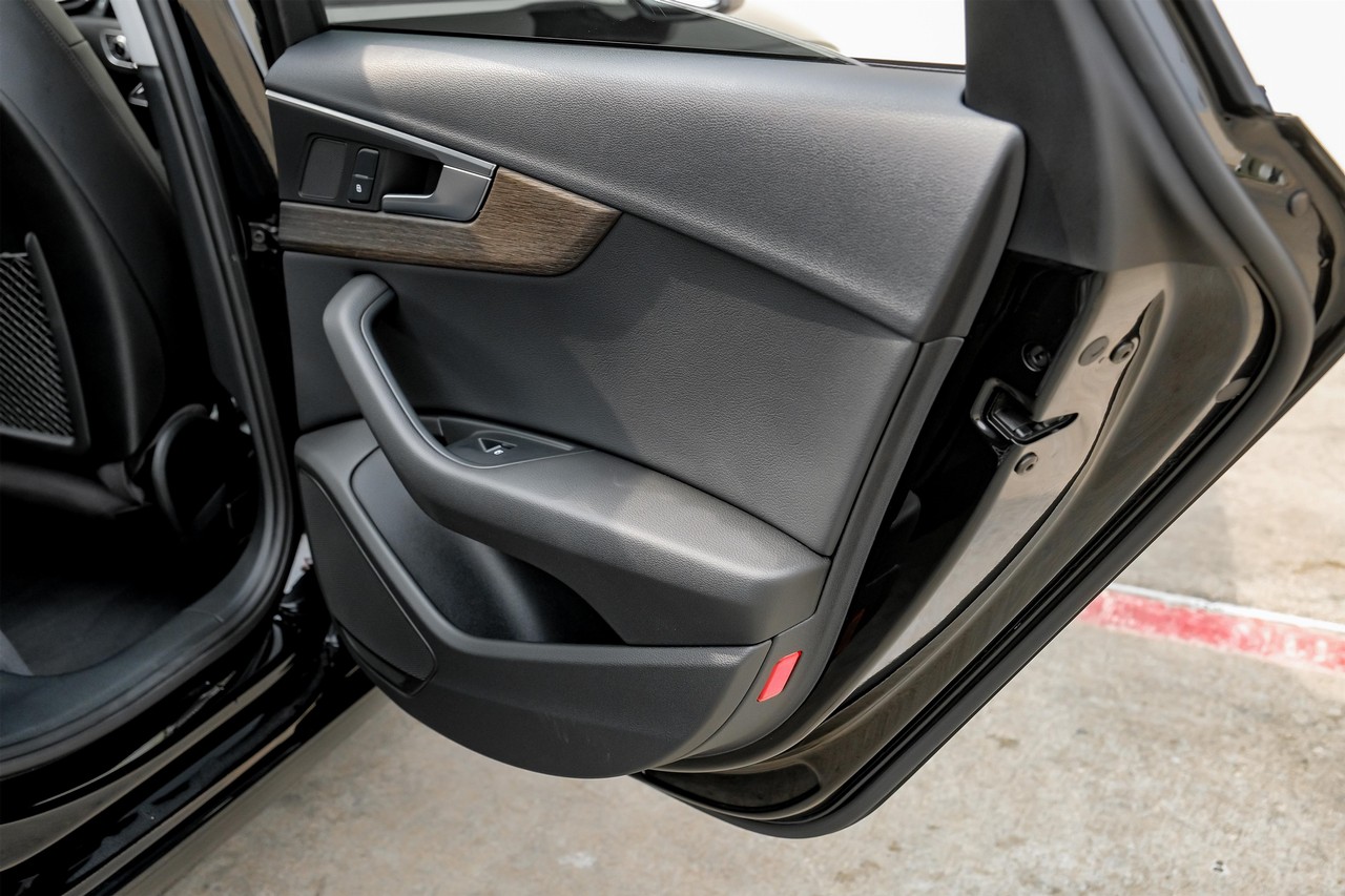 Audi A4 Vehicle Main Gallery Image 49