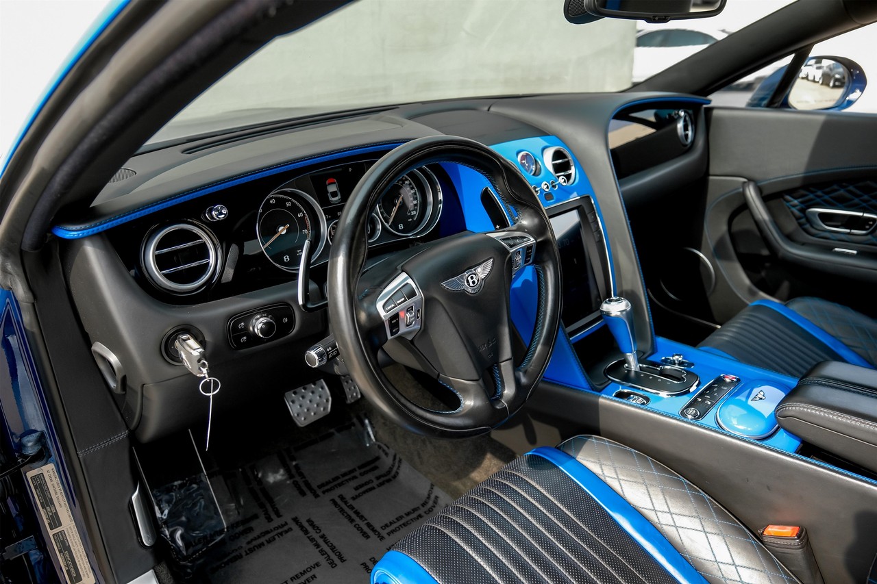 Bentley Continental Vehicle Main Gallery Image 03