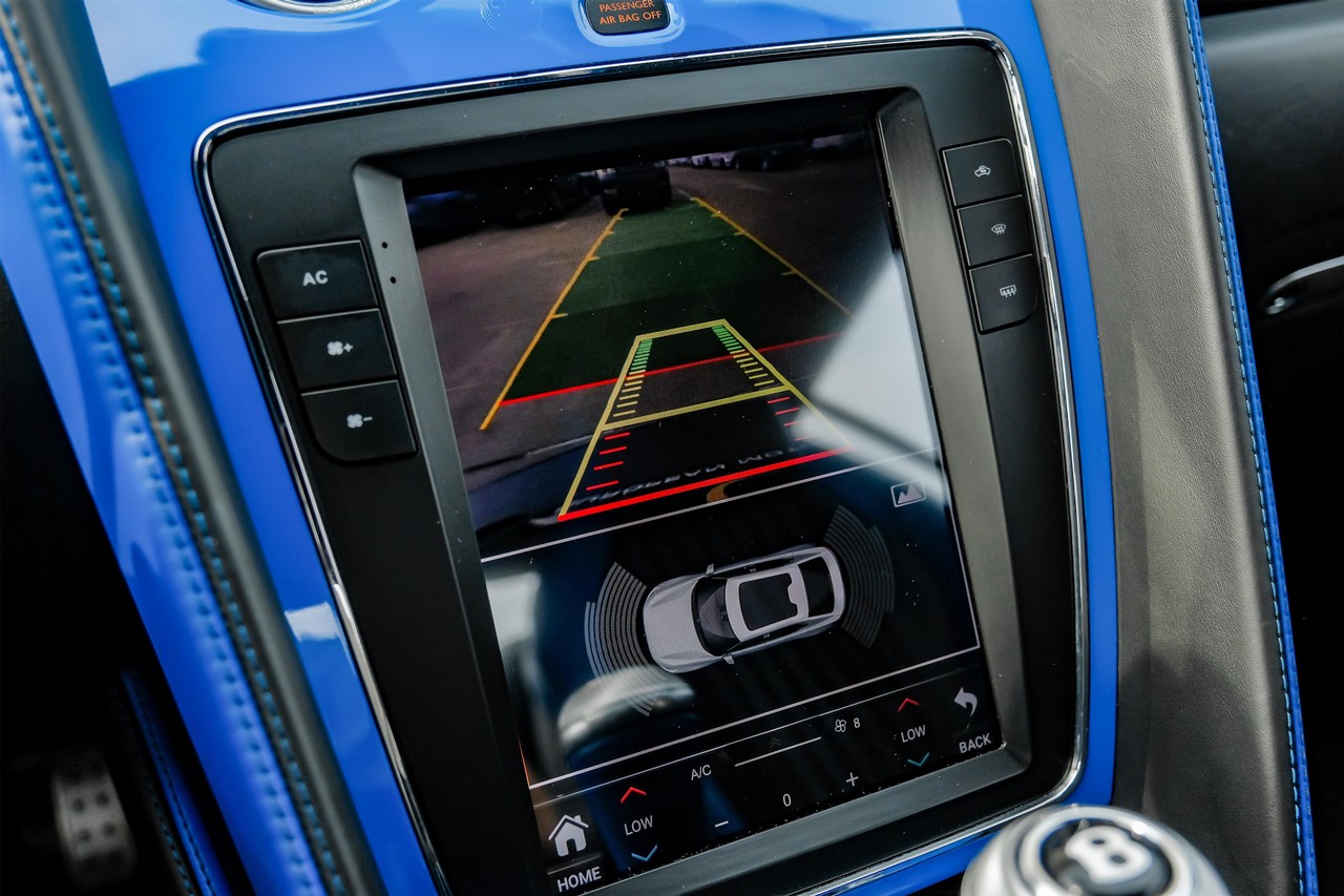 Bentley Continental Vehicle Main Gallery Image 21