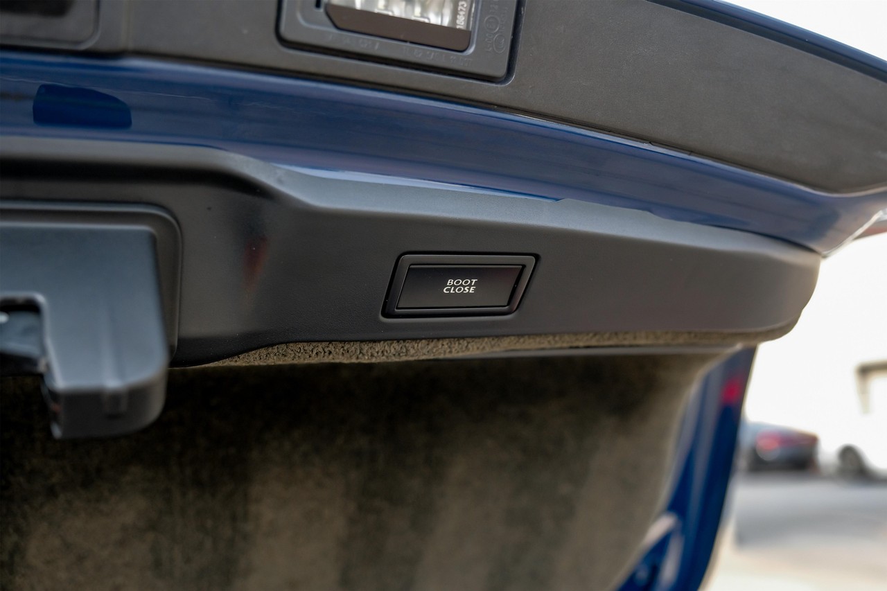 Bentley Continental Vehicle Main Gallery Image 44