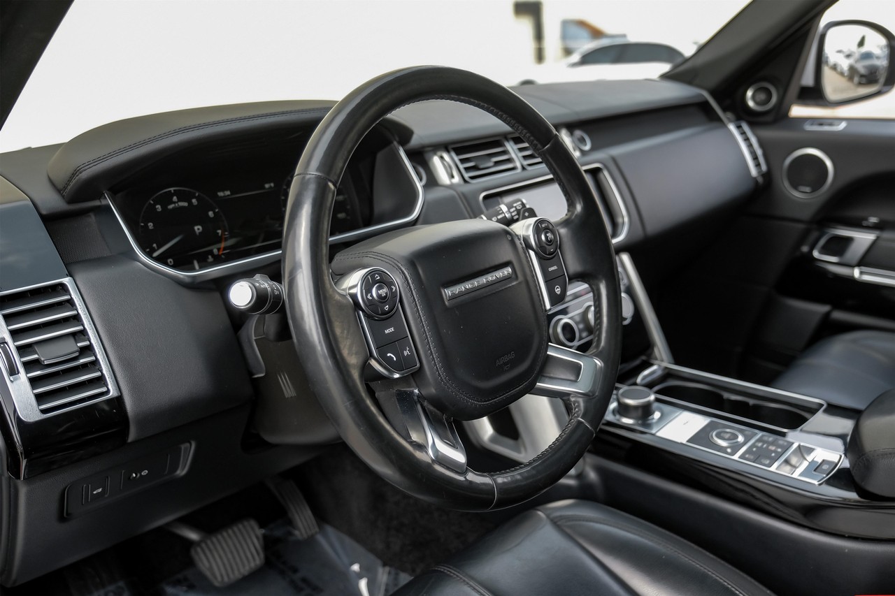 Land Rover Range Rover Vehicle Main Gallery Image 19