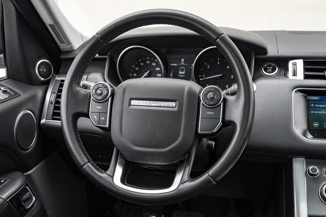 Land Rover Range Rover Sport Vehicle Main Gallery Image 17