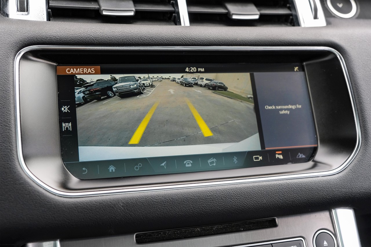 Land Rover Range Rover Sport Vehicle Main Gallery Image 23