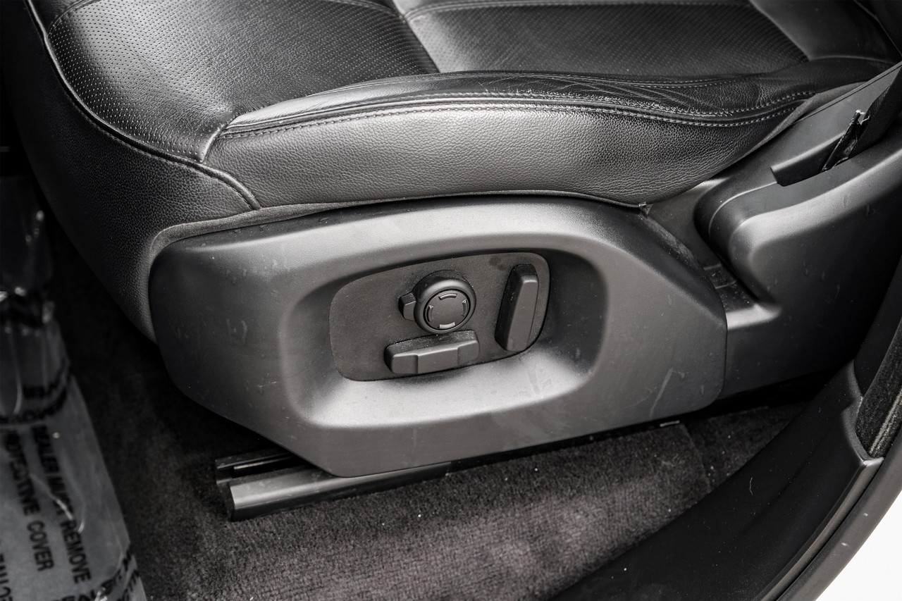 Land Rover Range Rover Sport Vehicle Main Gallery Image 33