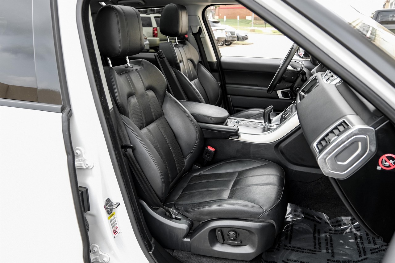 Land Rover Range Rover Sport Vehicle Main Gallery Image 34