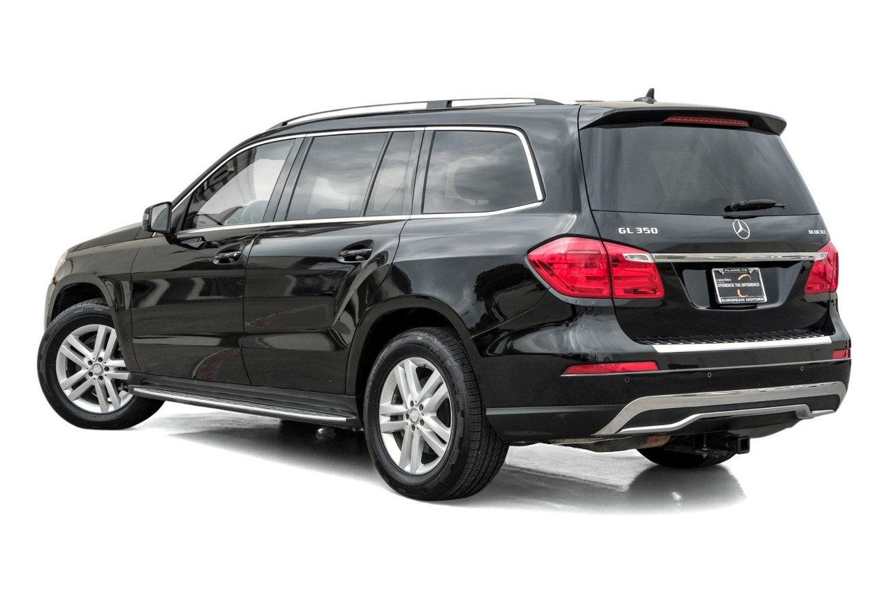 Mercedes-Benz GL 350 Vehicle Main Gallery Image 11