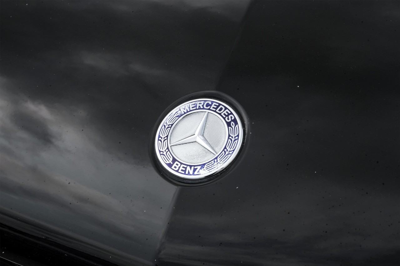 Mercedes-Benz GL 350 Vehicle Main Gallery Image 47
