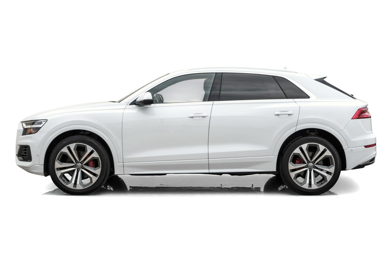 Audi Q8 Vehicle Main Gallery Image 12