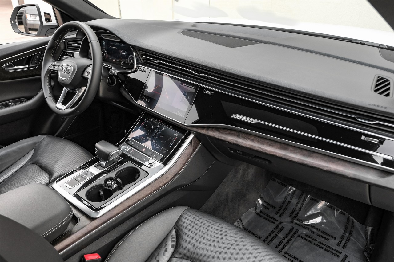 Audi Q8 Vehicle Main Gallery Image 13
