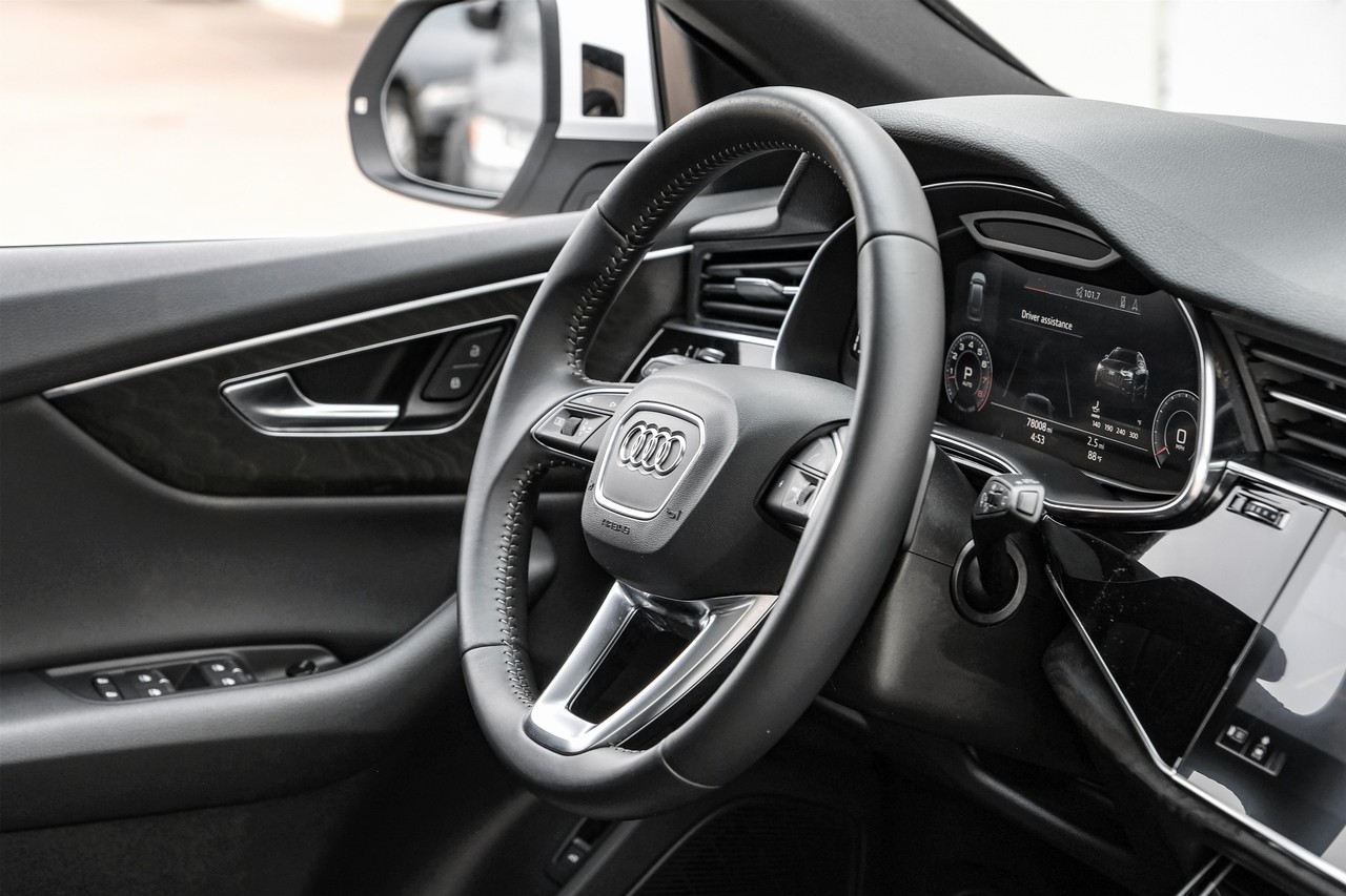Audi Q8 Vehicle Main Gallery Image 14