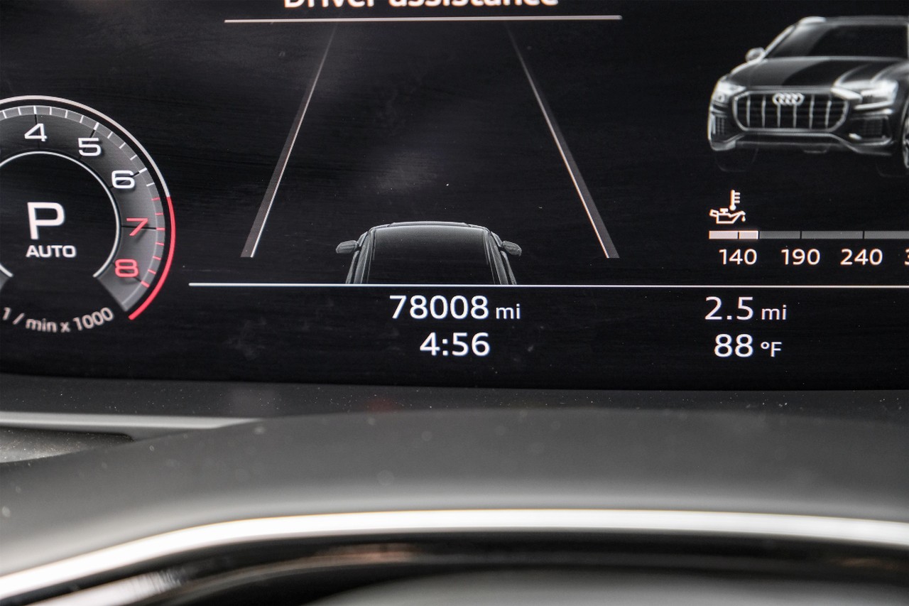 Audi Q8 Vehicle Main Gallery Image 21