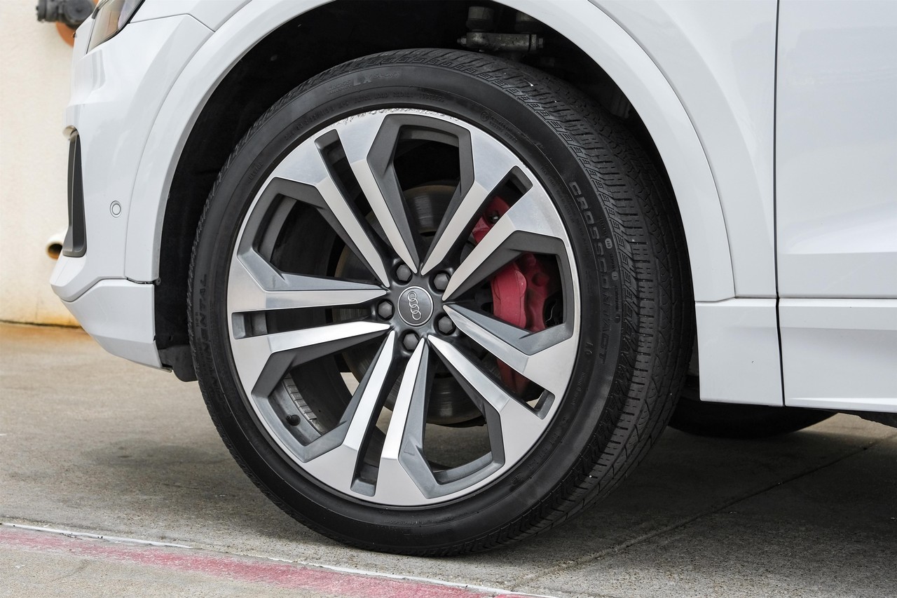 Audi Q8 Vehicle Main Gallery Image 54