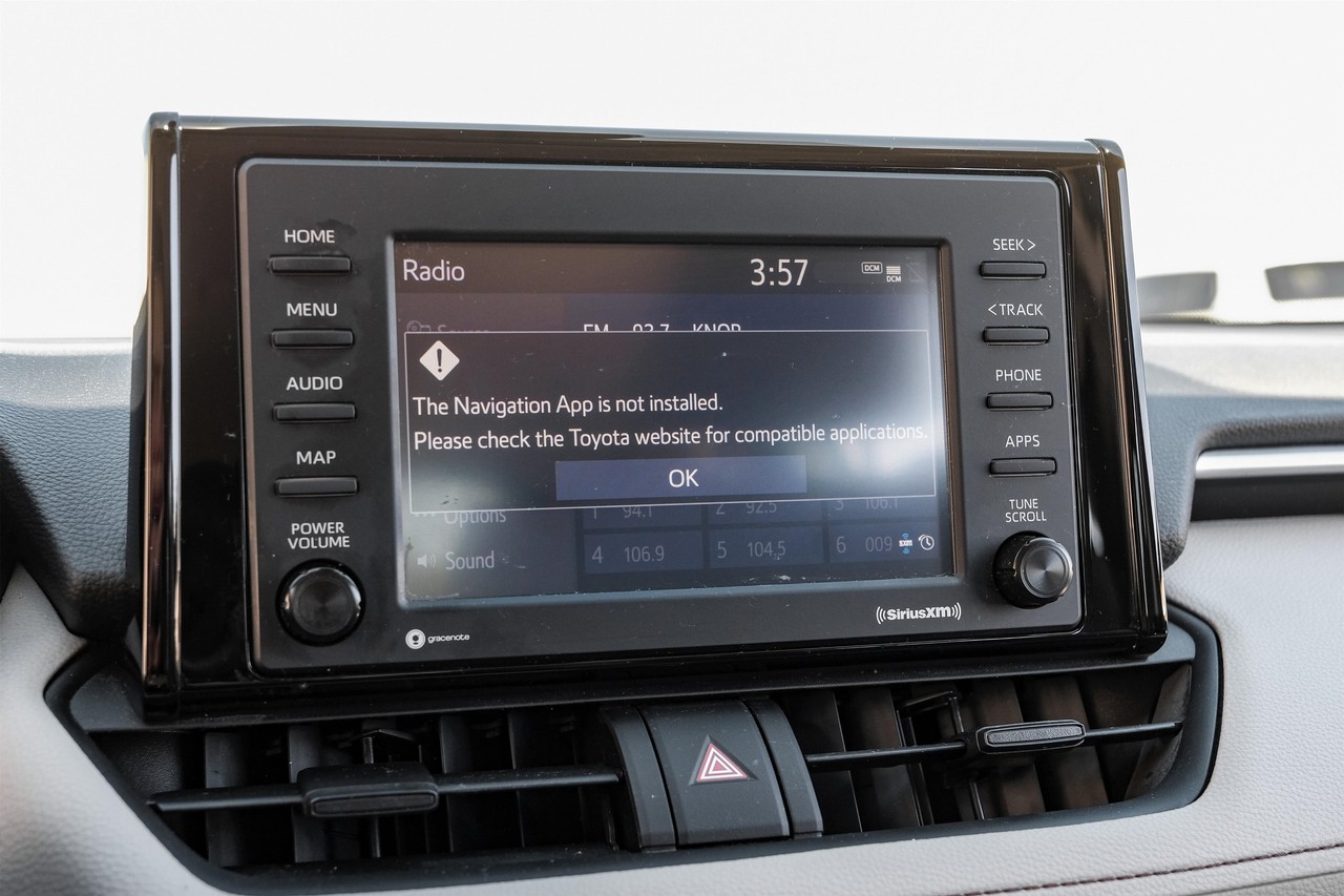 Toyota RAV4 Vehicle Main Gallery Image 20