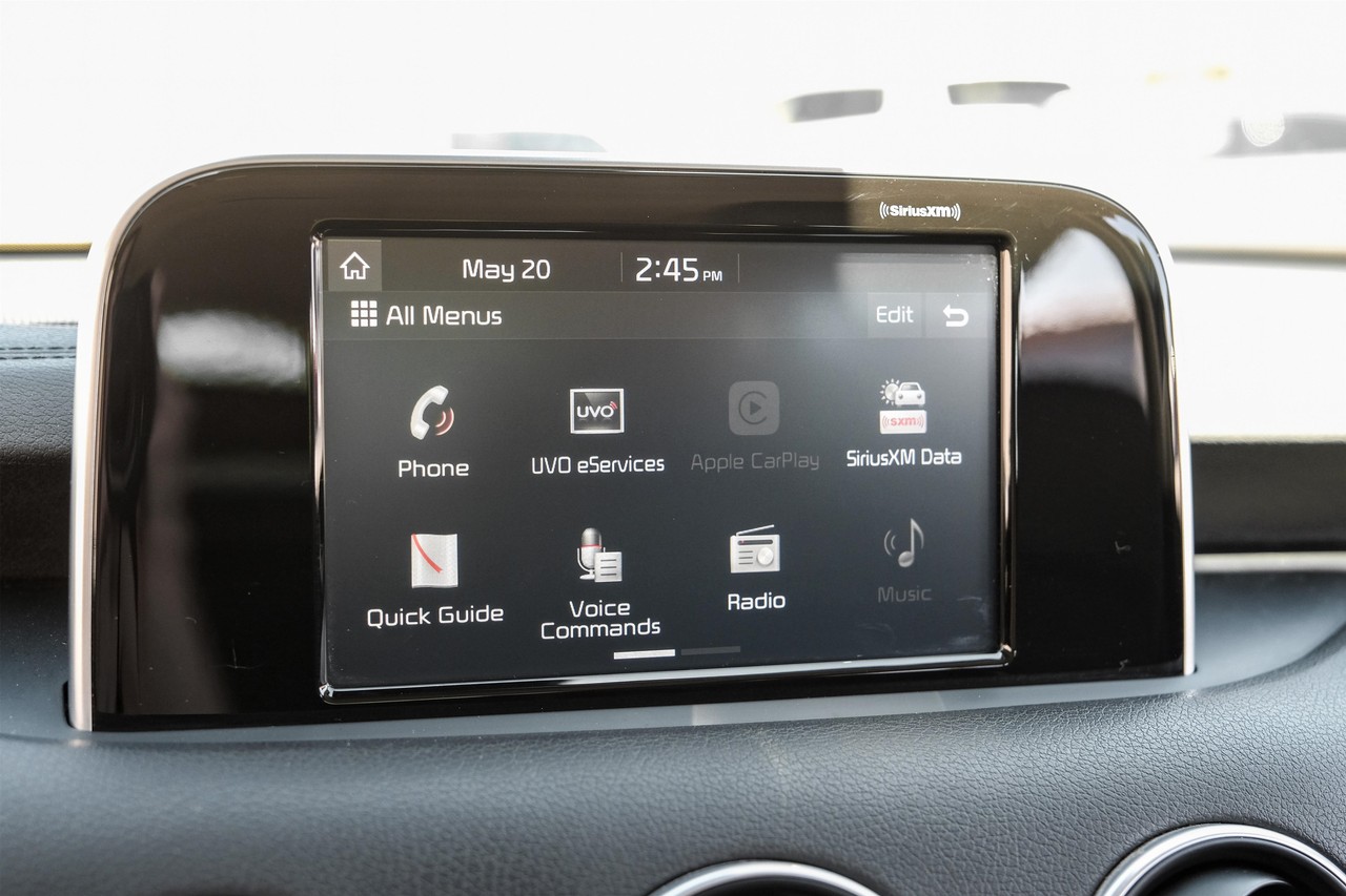 Kia Stinger Vehicle Main Gallery Image 26