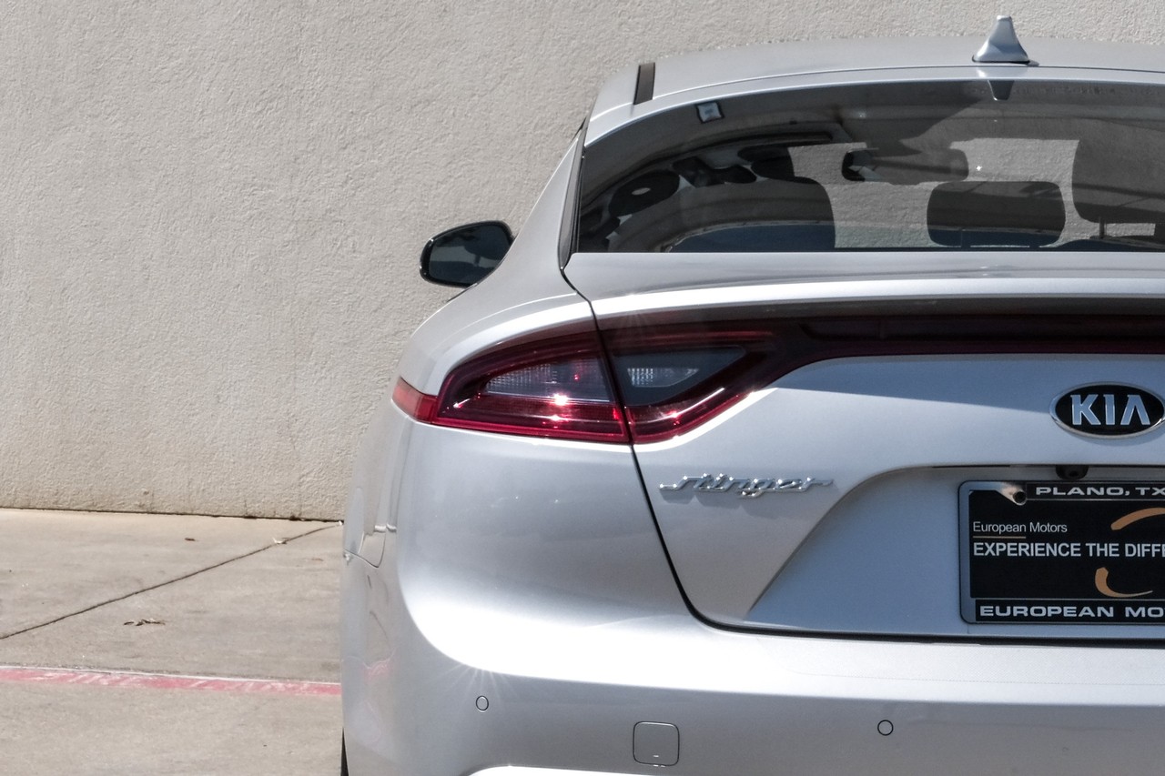 Kia Stinger Vehicle Main Gallery Image 46