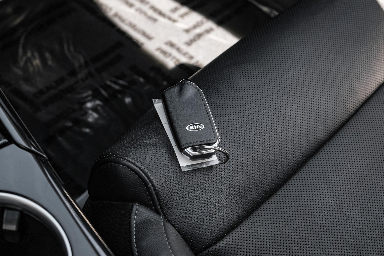 Kia Stinger Vehicle Main Gallery Image 55
