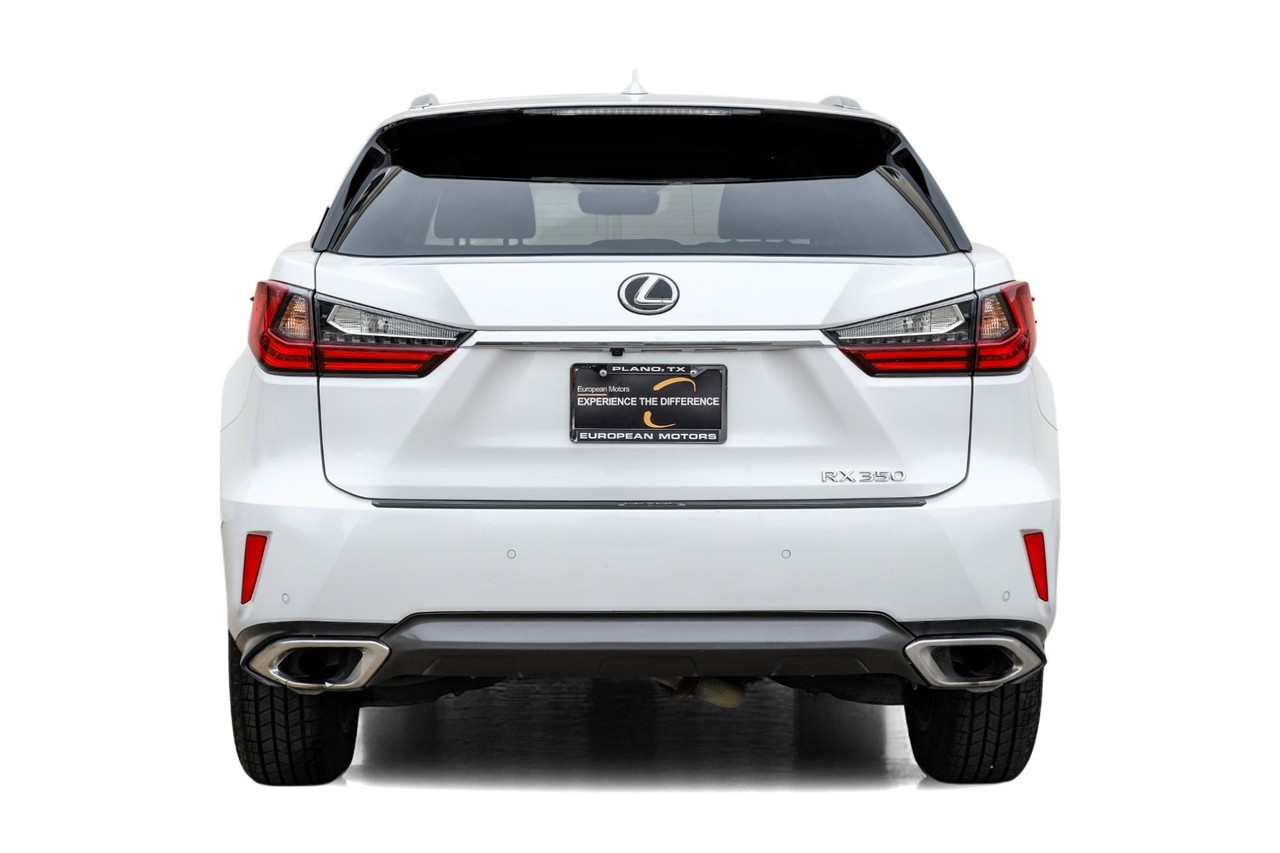 Lexus RX 350 Vehicle Main Gallery Image 10