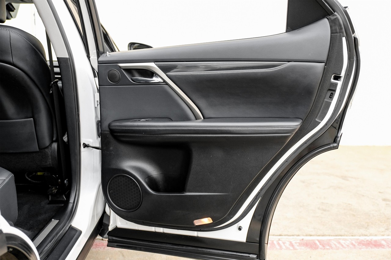 Lexus RX 350 Vehicle Main Gallery Image 45