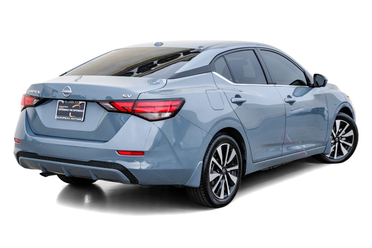 Nissan Sentra Vehicle Main Gallery Image 09