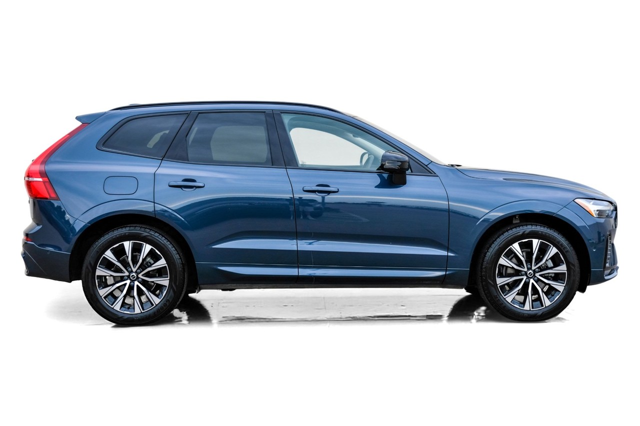 Volvo XC60 Vehicle Main Gallery Image 08