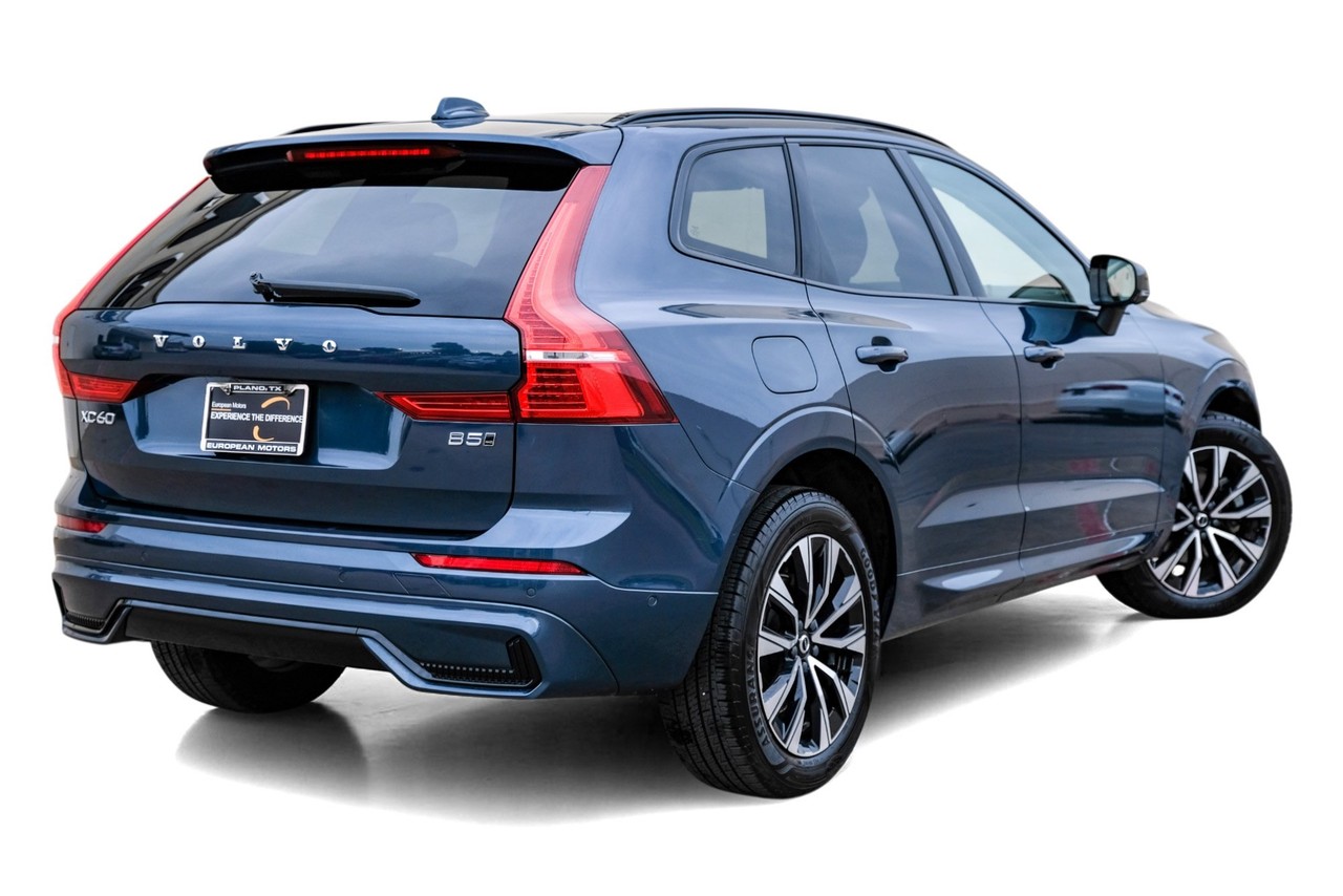 Volvo XC60 Vehicle Main Gallery Image 09