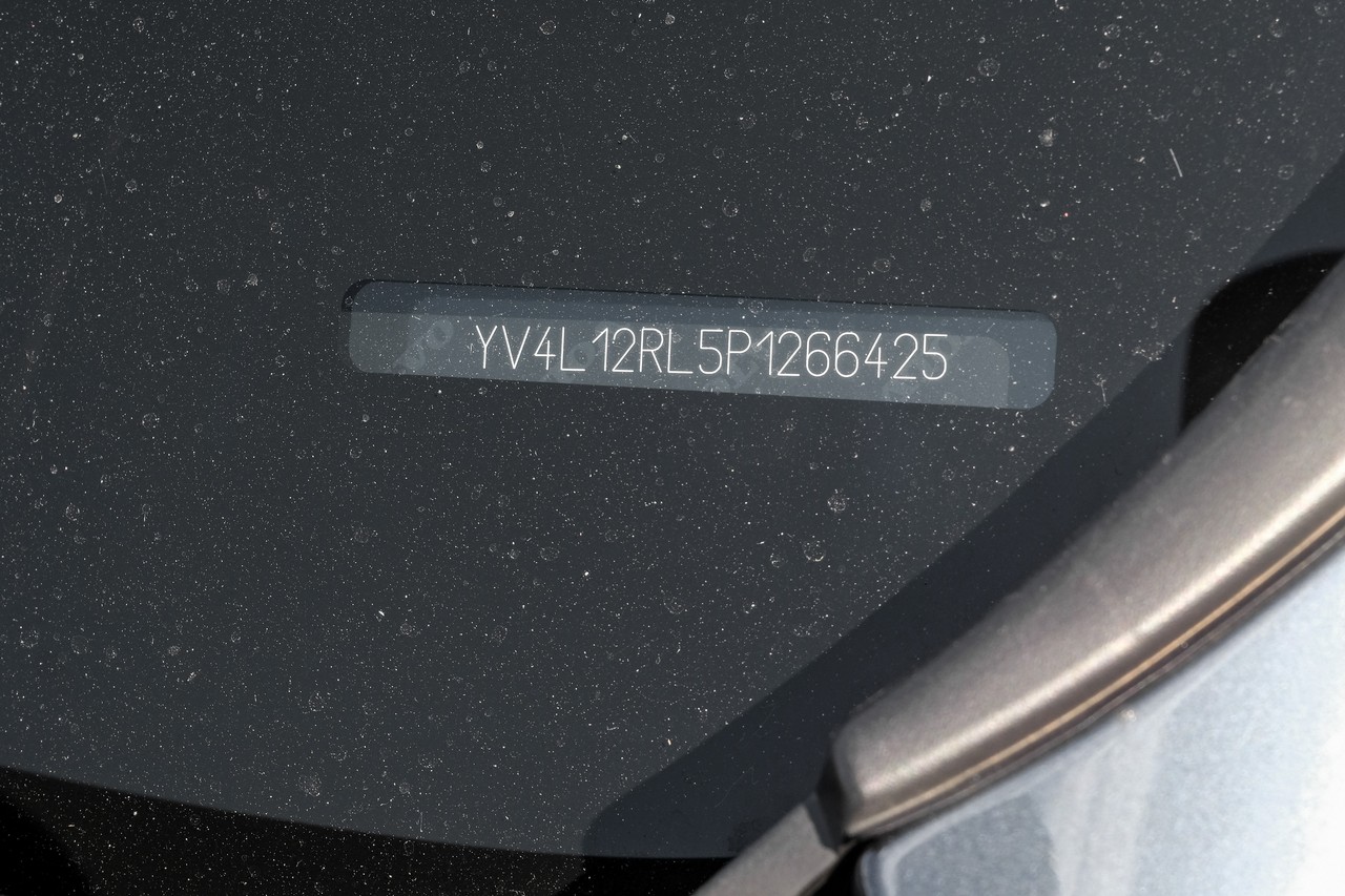 Volvo XC60 Vehicle Main Gallery Image 55