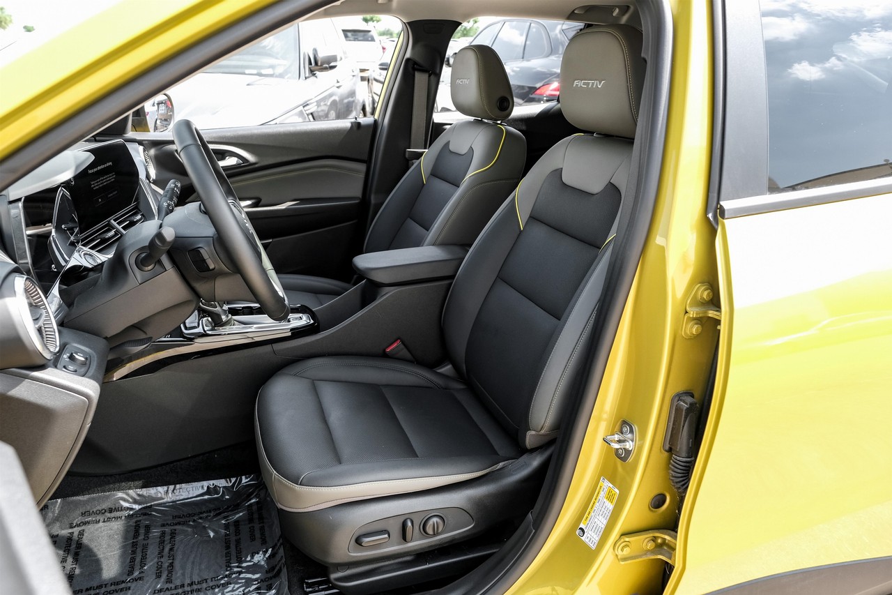 Chevrolet Trax Vehicle Main Gallery Image 04
