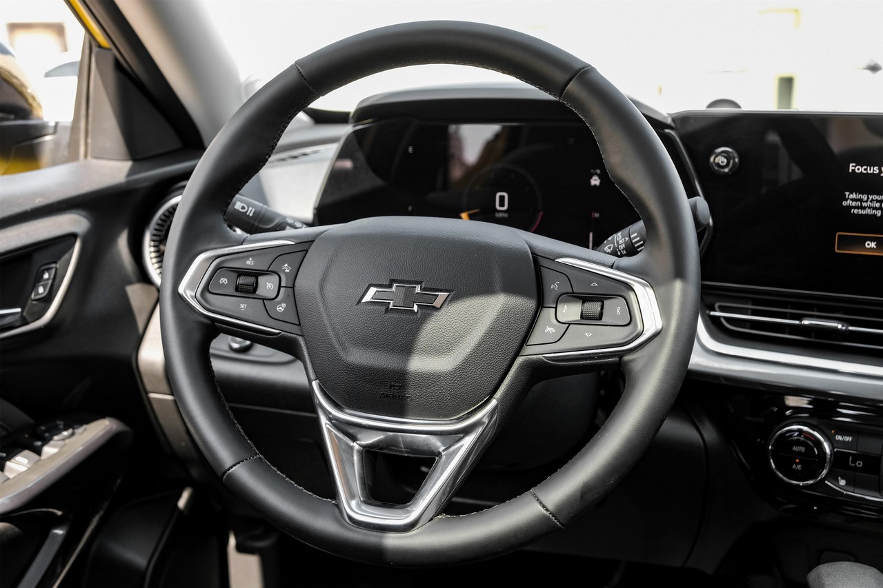 Chevrolet Trax Vehicle Main Gallery Image 16
