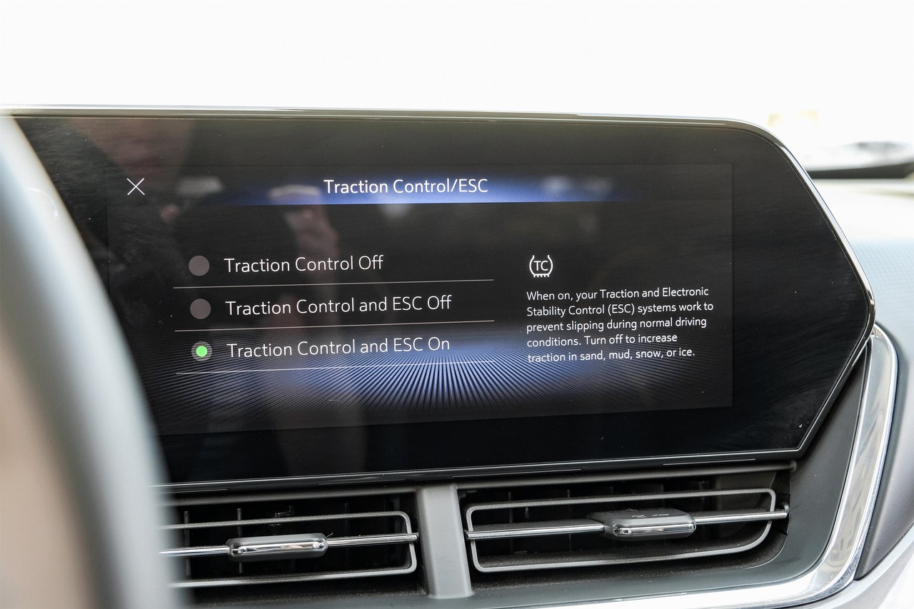 Chevrolet Trax Vehicle Main Gallery Image 29