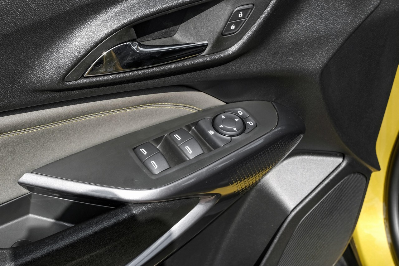 Chevrolet Trax Vehicle Main Gallery Image 40