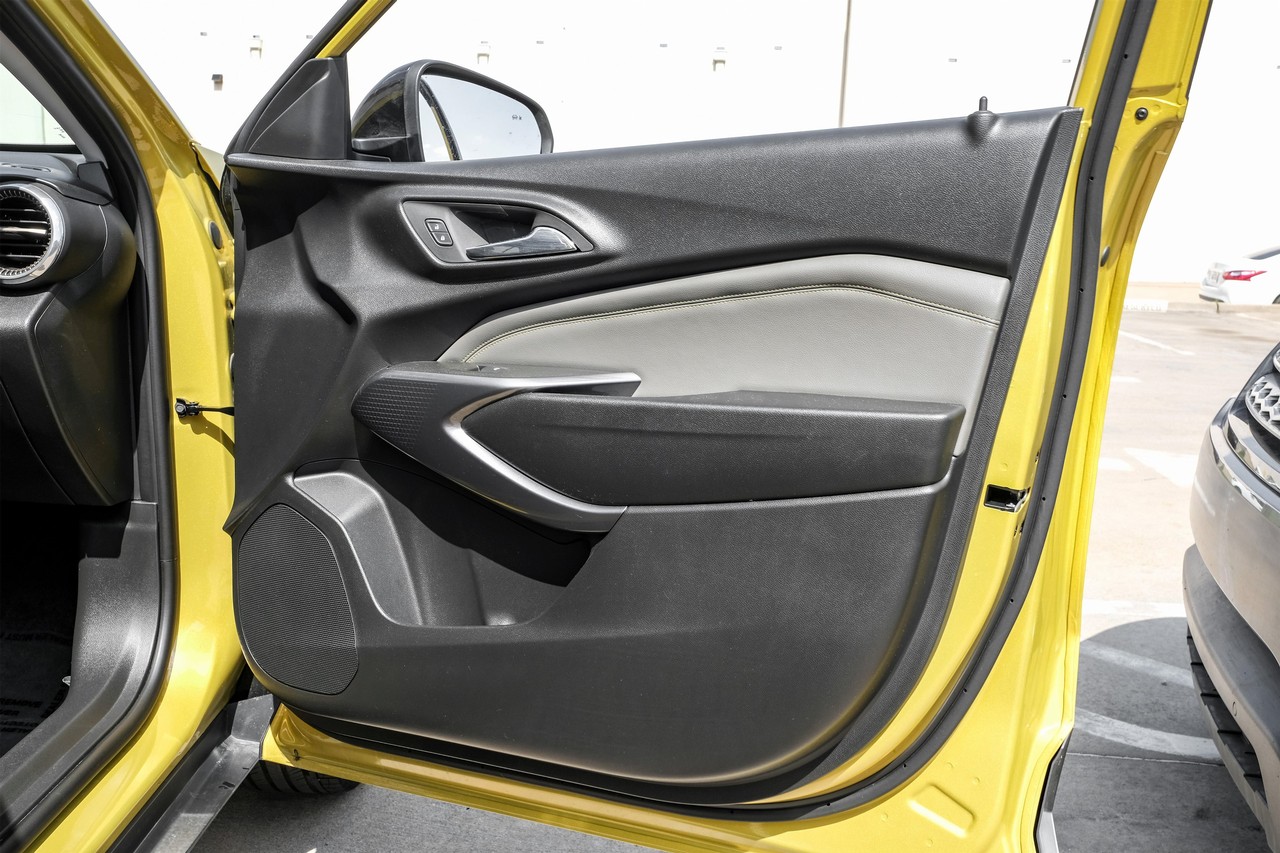 Chevrolet Trax Vehicle Main Gallery Image 41