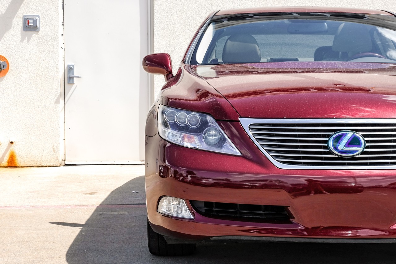 Lexus LS 600h L Vehicle Main Gallery Image 49