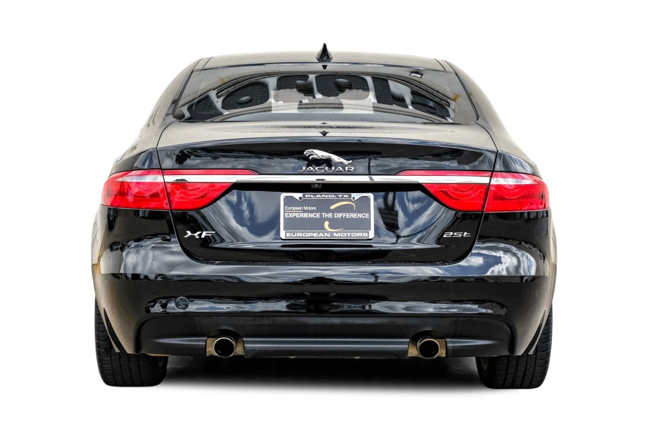 Jaguar XF Vehicle Main Gallery Image 10