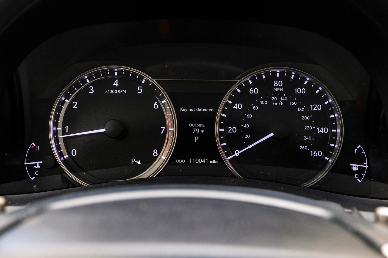 Lexus GS 350 Vehicle Main Gallery Image 21