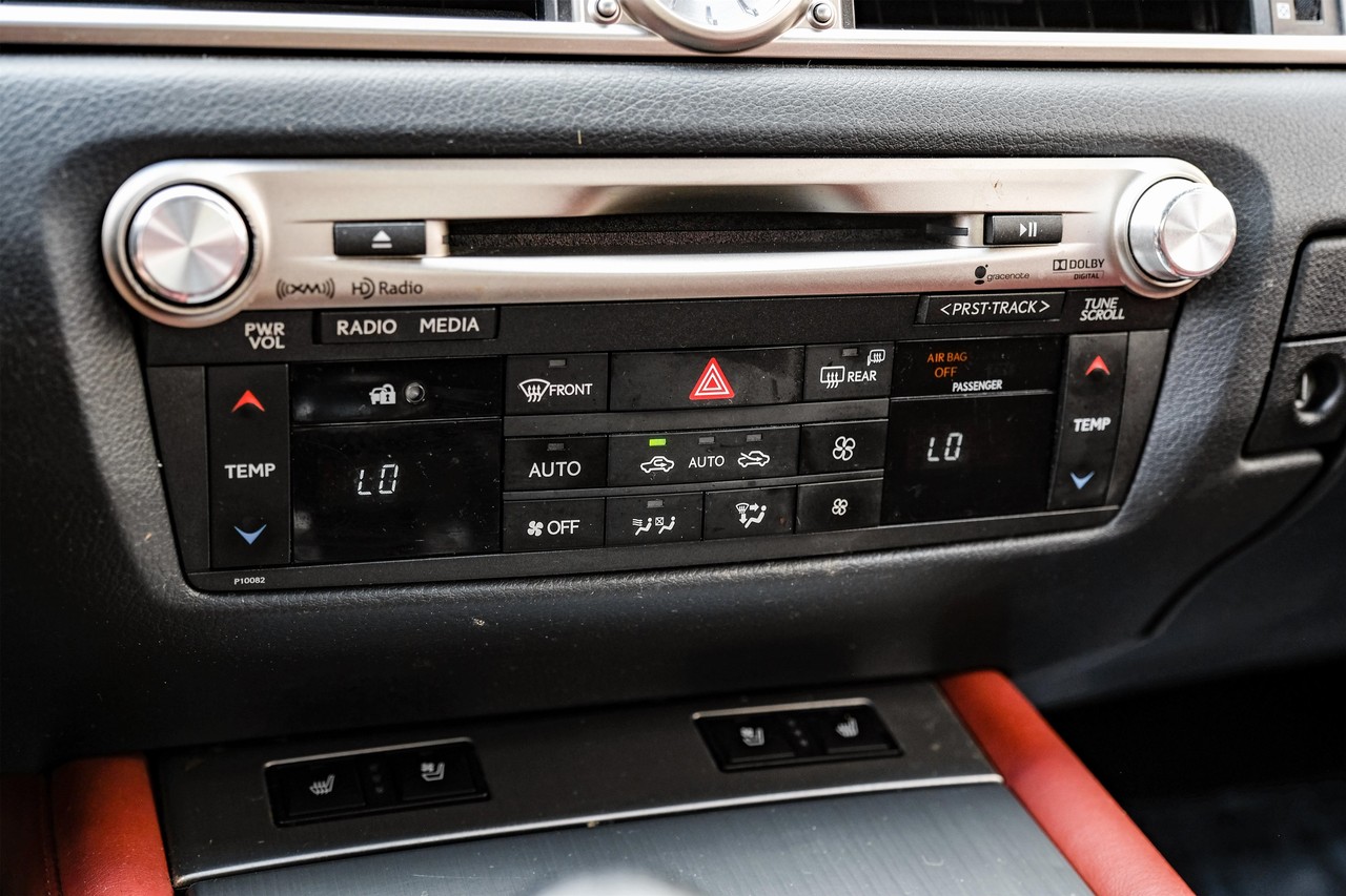 Lexus GS 350 Vehicle Main Gallery Image 28