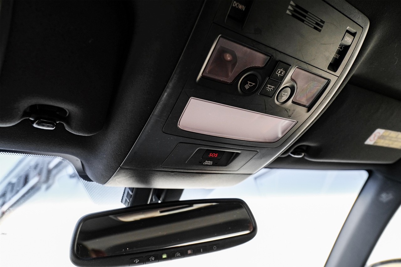 Lexus GS 350 Vehicle Main Gallery Image 30