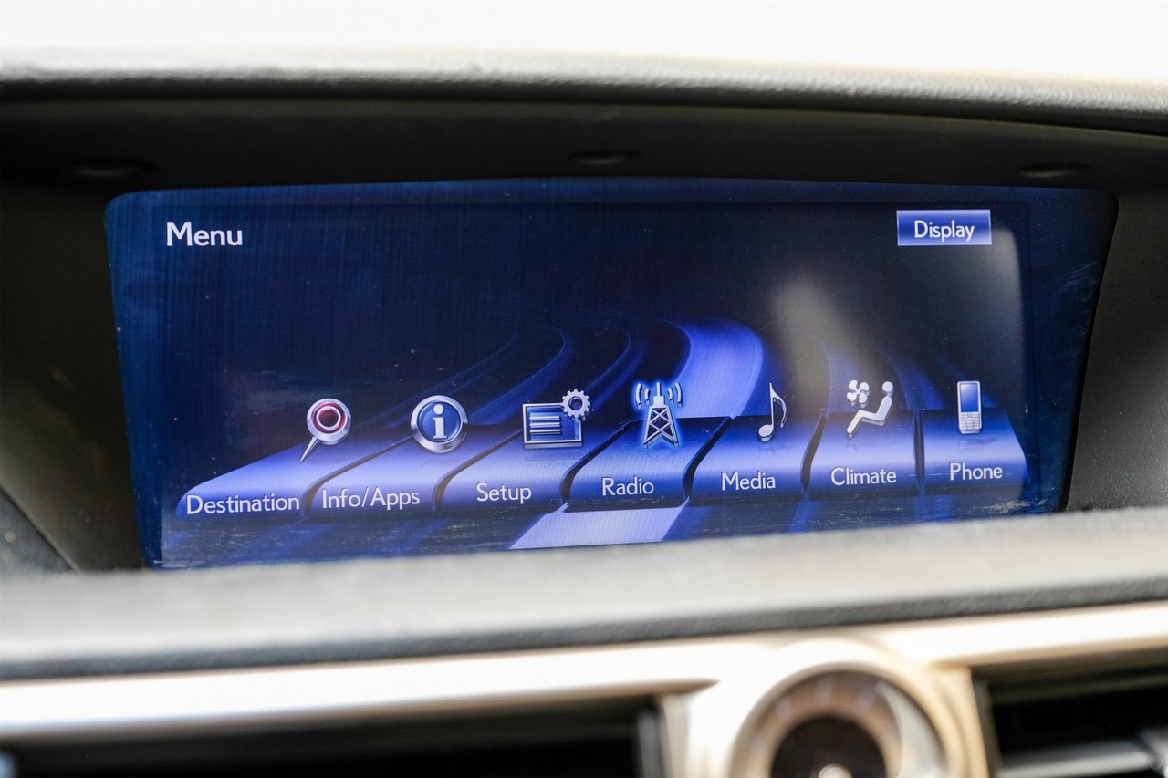 Lexus GS 350 Vehicle Main Gallery Image 32